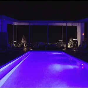 Couples Getaway Highrise Dwntown Phx Skyline Views Phoenix